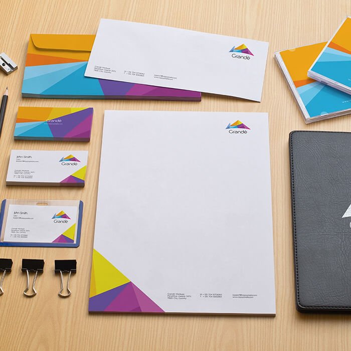 custom business stationery design 56